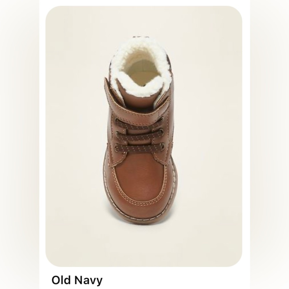 LIKE NEW OLD NAVY TODDLER SHERPA BOOTS